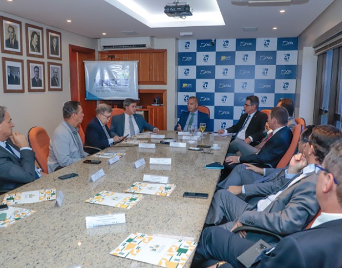 Anamaco e Unecs reúnem-se com o ministro Rogério Marinho