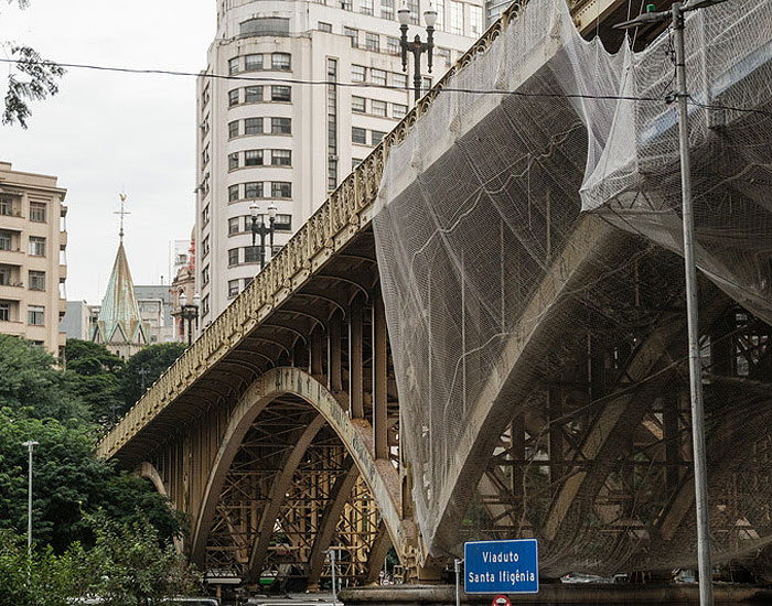 Quartzolit Profissional presente na reforma do Viaduto Santa Ifigênia