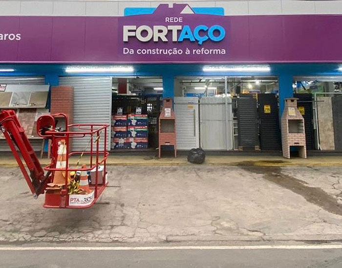 CSN Cimentos inaugura 13 lojas da Rede Fortaço no Rio de Janeiro