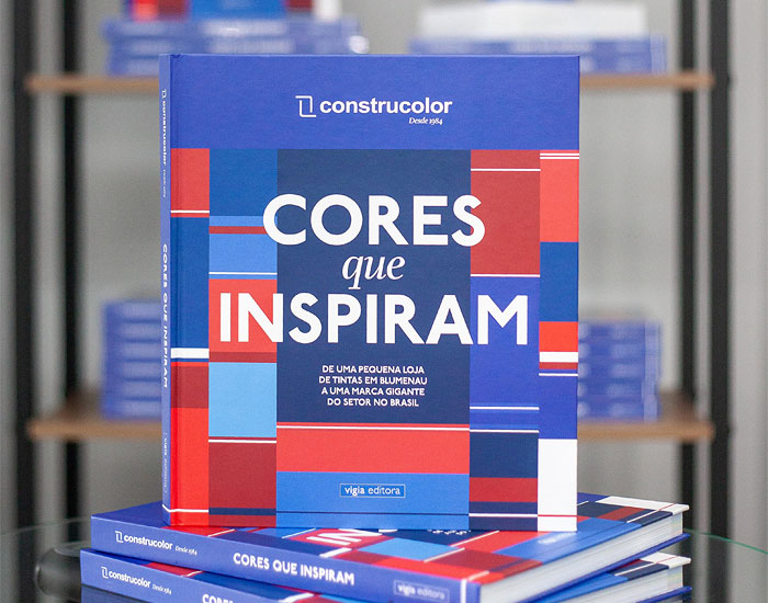 Livro “Cores que Inspiram” narra a trajetória de 40 anos da Construcolor