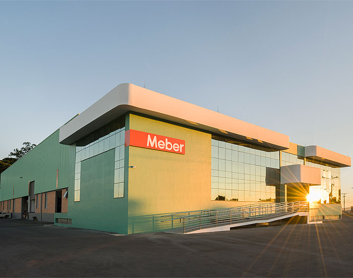 Meber mostra ações da empresa que visam o cuidado com o meio ambiente