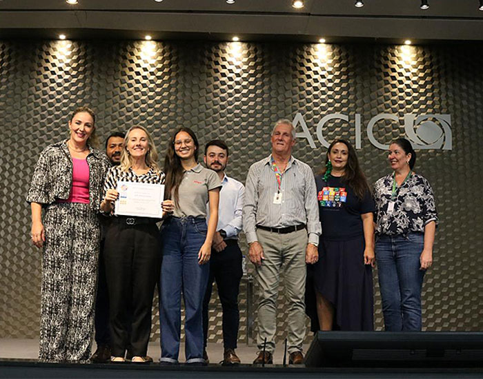 Anjo Tintas é homenageada por cumprir metas de sustentabilidade 