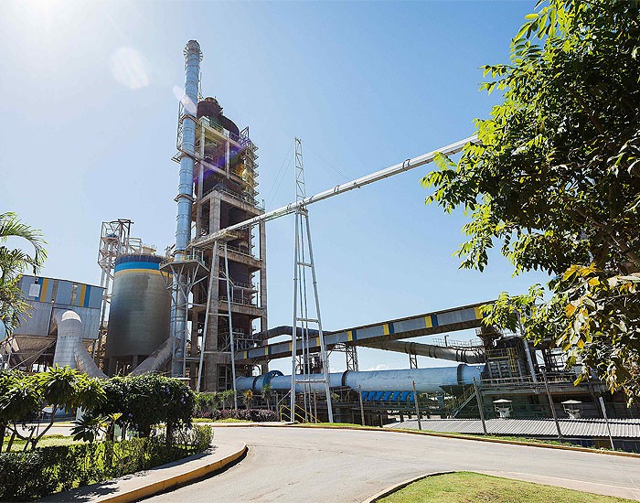 Votorantim Cimentos tem alta de receita, lucro e volume de vendas de abril a junho