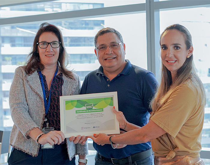 Alcoa e Simpress plantaram 2.708 árvores e compensaram 1.038 toneladas de CO2