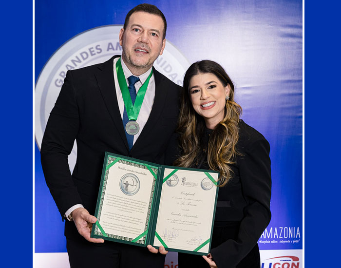 CEO da Tintas Altezza recebe a Medalha de Empresário Referência