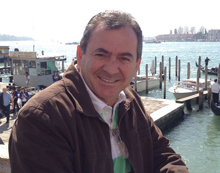 Hilton Saporski Filho assume cargos na FBM e no Sincomaco