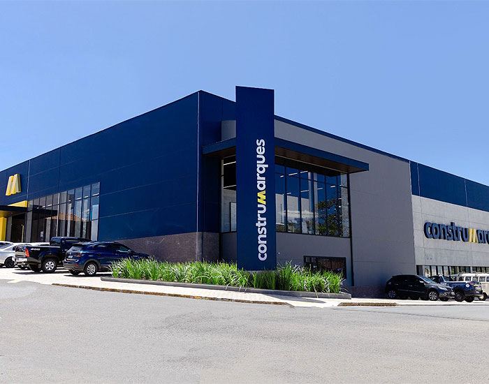 Construmarques apresenta nova identidade da marca e inaugura loja em Botucatu