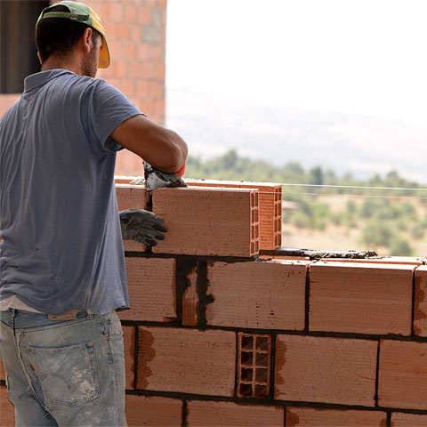 Custos da construção sobem em novembro, apura pesquisa do FGV Ibre