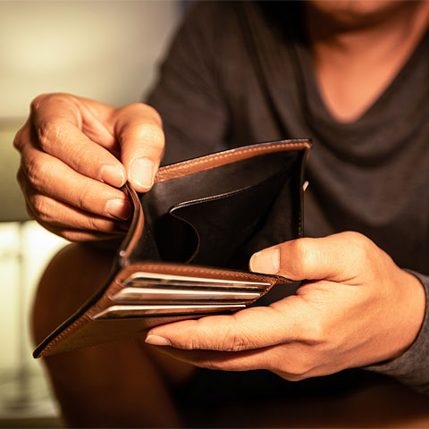 Inadimplência das famílias deve seguir em alta no início de 2026, aponta pesquisa  