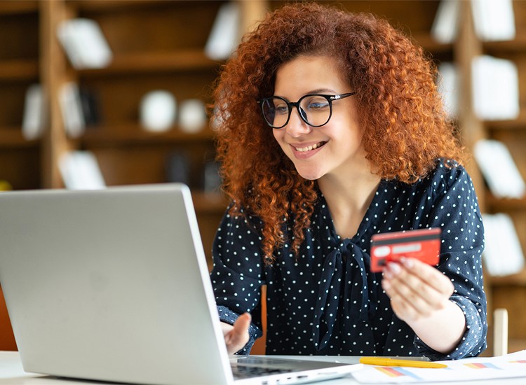 Confiança do consumidor avança 