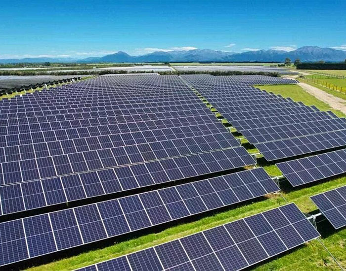 Setor de energia solar supera R$ 300 bilhões em investimentos no Brasil 