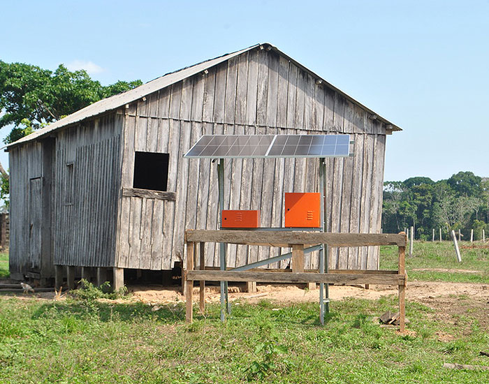 Aço da ArcelorMittal leva energia solar a comunidades isoladas da Amazônia 