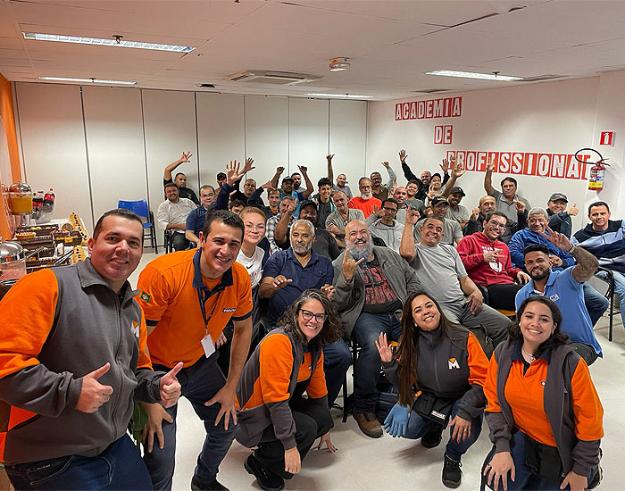 Obramax realiza cursos de qualificação com foco nas reformas de fim de ano  